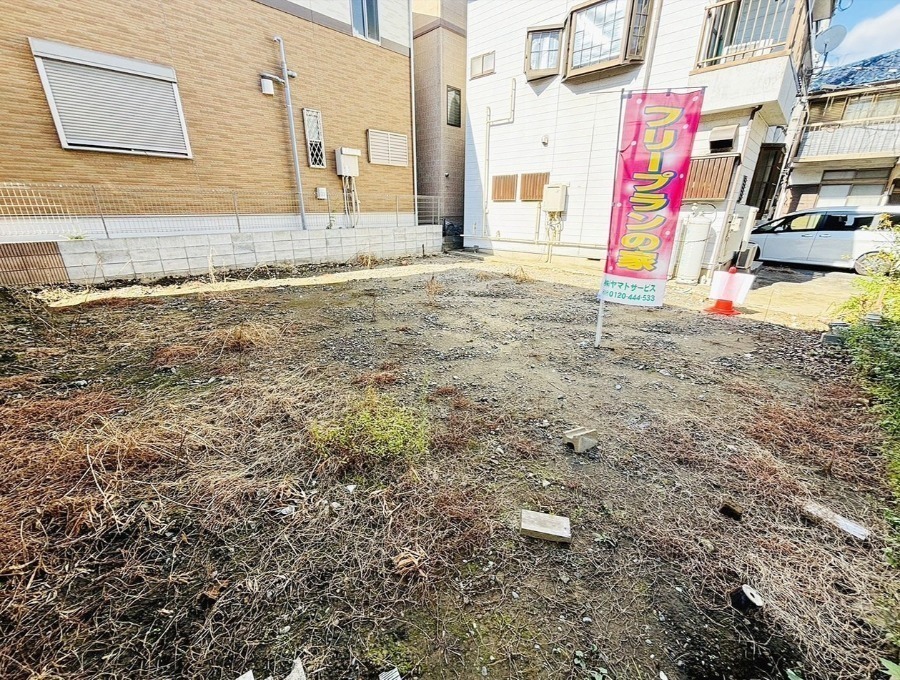 外観:建築条件付き売地!