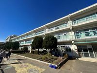 周辺環境:さいたま市立見沼小学校徒歩12分